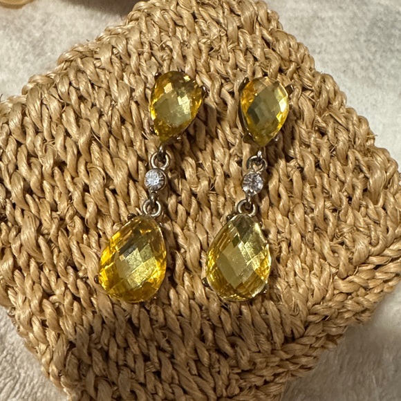 Jewelry - Estate Vintage Elegant citrine Yellow Drop Earrings